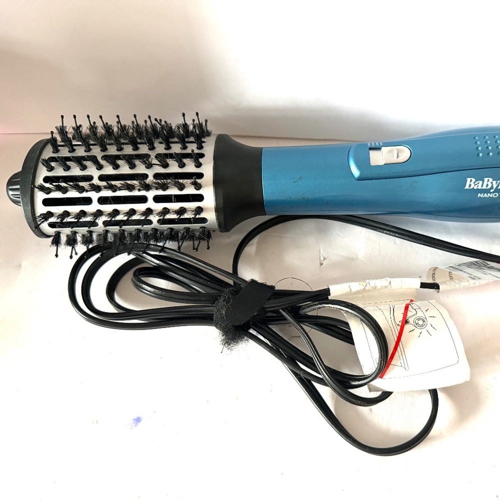 BaBylissPRO® Nano Titanium™ Oval Ionic Hot Air Brush NWOB